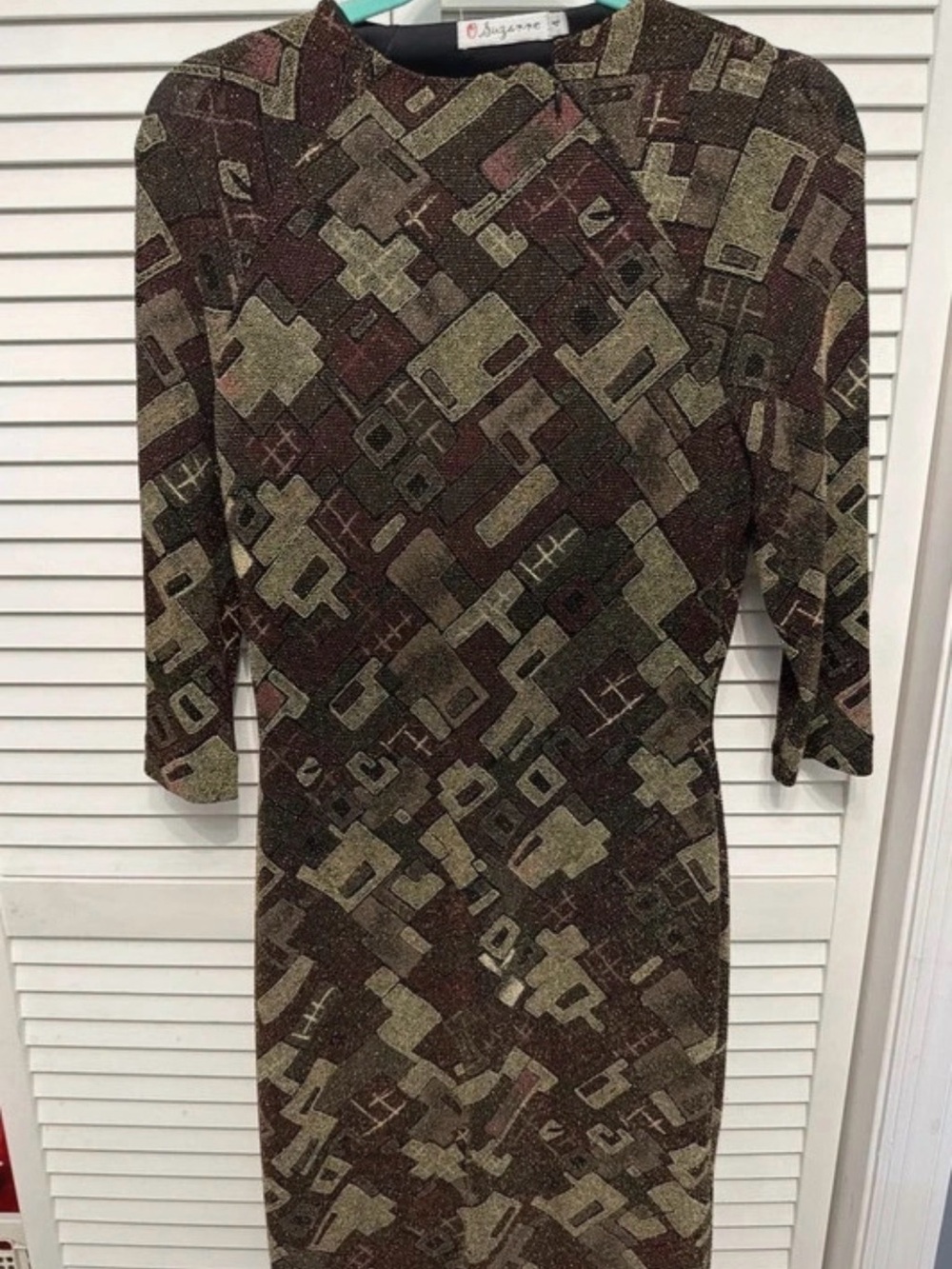 O Suzanne Metallic Geo Sheath Dress in Brown and Gold